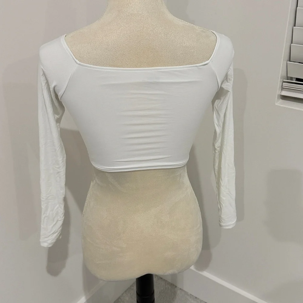Aerie White Long Sleeve Crop Top